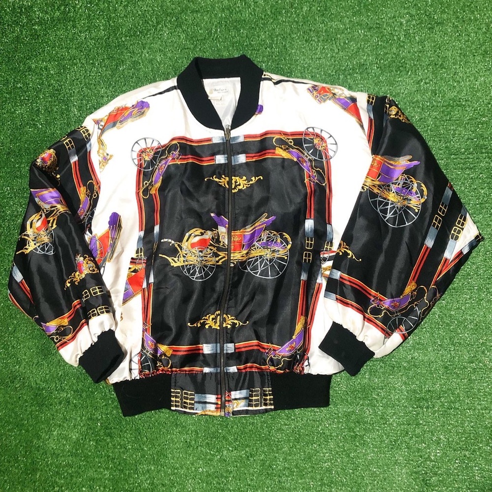 Vintage Metro High Fashion 100% polyester bomber size L.